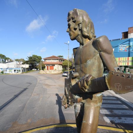 Monumentos y Esculturas