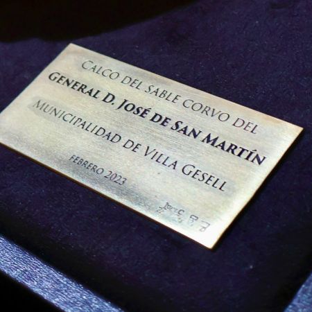 Villa Gesell rinde homenaje al General San Mart&iacute;n: el sable del Libertador llega a la Plaza Primera Junta